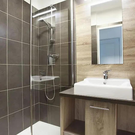 Comfortable With A Dishwasher, At 2 5 Km Apartament *